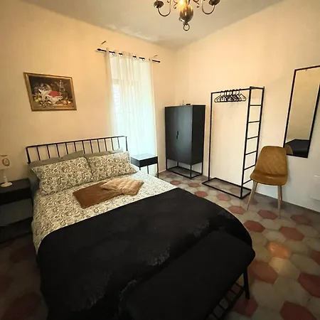 Casa Rossa - Maggiore *