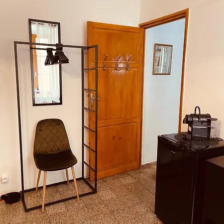 Casa Rossa - Maggiore 3*
